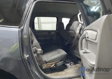 2014 Chevrolet Traverse Ls from USA, damaged, VIN 1GNKVFED0EJ114484